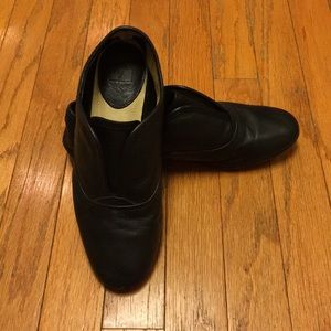Frye Jillian slip on Black 8